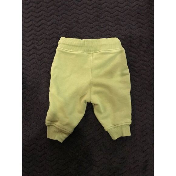 H&M baby sized 2-4 Month Green Jogger Pants - Picture 3 of 3